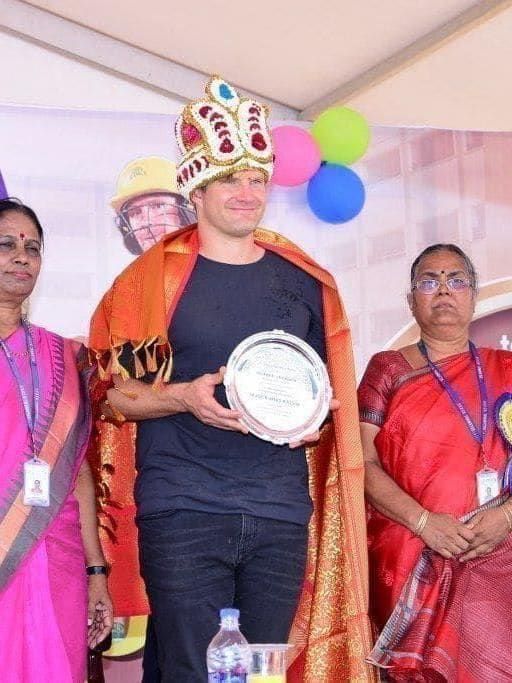 Shane Watson with Unleashing Champions